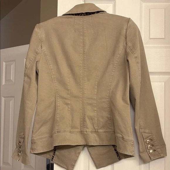 White House Black Market Beige Double-Breasted Blazer - Picture 2 of 2
